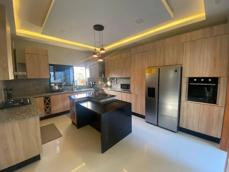 Villa Malilisa Bani